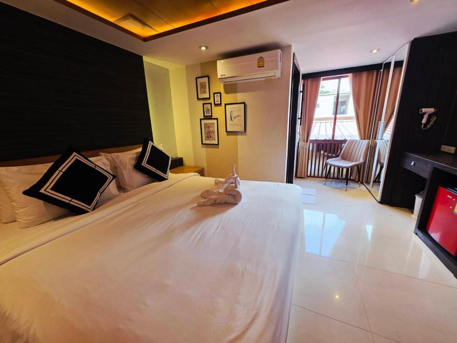 Tt Naiyang Beach Phuket Nai Yang Exterior foto