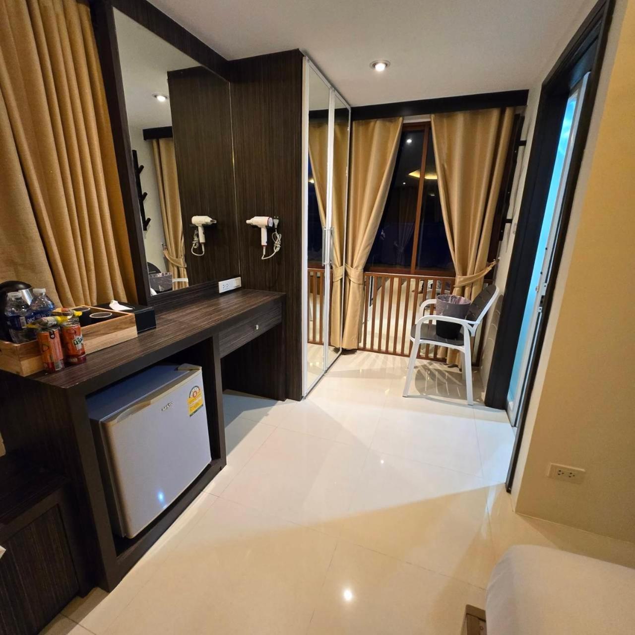 Tt Naiyang Beach Phuket Nai Yang Exterior foto