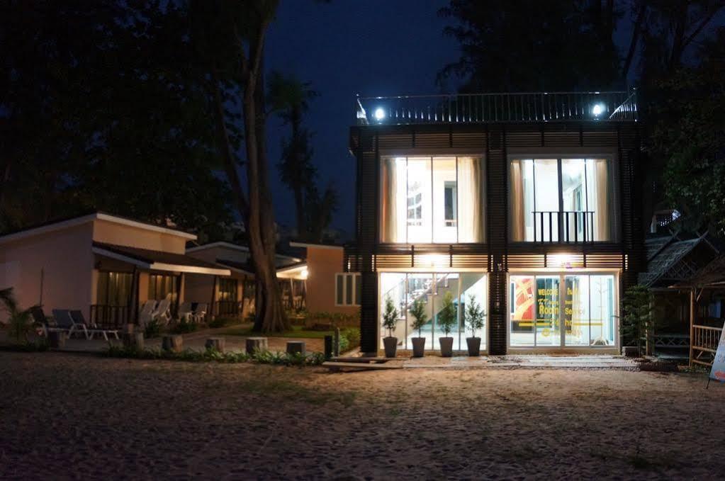 Tt Naiyang Beach Phuket Nai Yang Exterior foto
